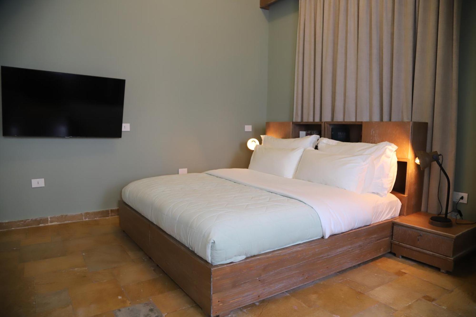 Hotel Lost Gemmayzeh Beirut Exterior photo